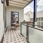 Nomad's Time Out Market - 3bed * Lisboa
