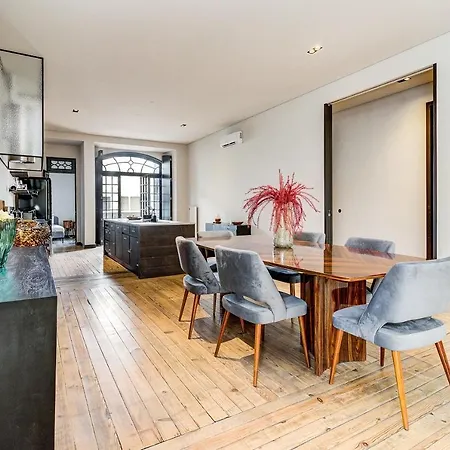 Nomad's Time Out Market - 3bed 公寓