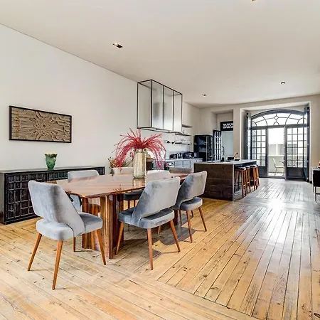 Nomad's Time Out Market - 3bed 公寓