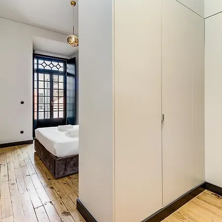 Nomad's Time Out Market - 3bed 公寓